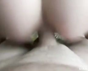 Wifey riding a dick with her butt
